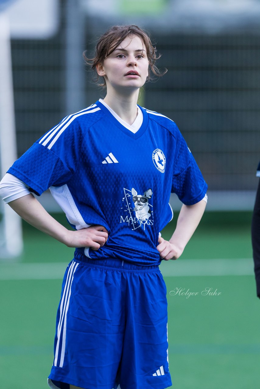 Bild 239 - F VfL Pinneberg - USC Paloma : Ergebnis: 1:4